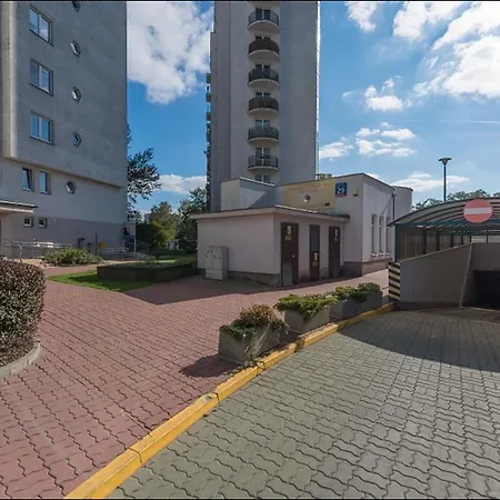 P&o Chomiczowka Варшава