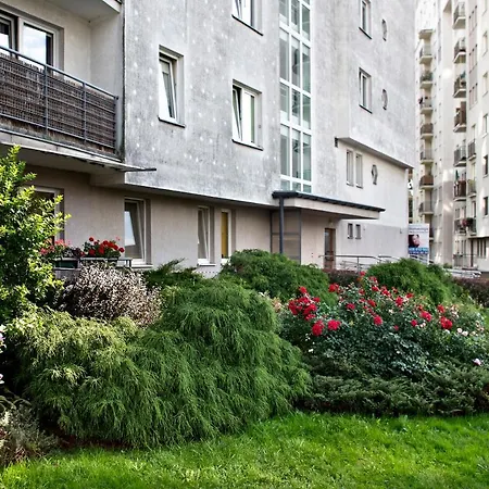 شقة P&o Chomiczowka *