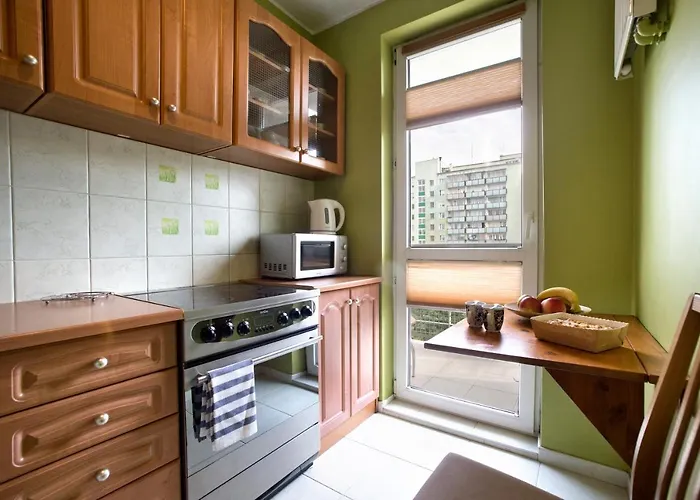 P&o Chomiczowka * وارسو