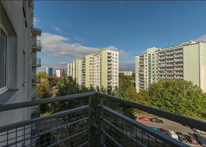 شقة P&o Chomiczowka